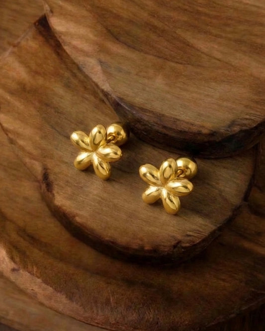 Soft Bloom Earrings